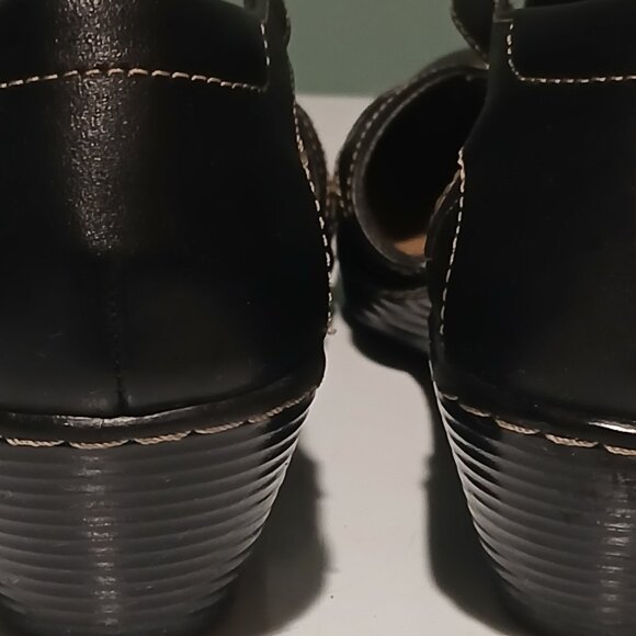 Clarks Wendy Alto T Strap Black Sandals Women's Size 6.5 - Picture 7 of 11